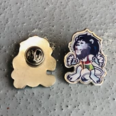 Kitűző, Hűtőmágnes