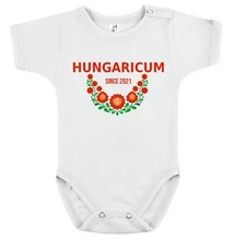 Baba-body, pamut fehér - Hungaricum - Piros, zöld mintával - KÜLÖNBÖZŐ UJJHOSSZÚSÁGBAN