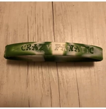 Crazy Fanatic szilikon karkötő zöld-fehér Crazy Fanatic szilikon karkötő zöld-fehér