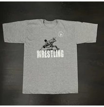 Férfi póló - szürke wrestling mintával - szürke pólón