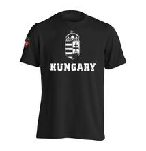 Férfi póló - Hungary felirattal, középen címerrel - fekete pólón