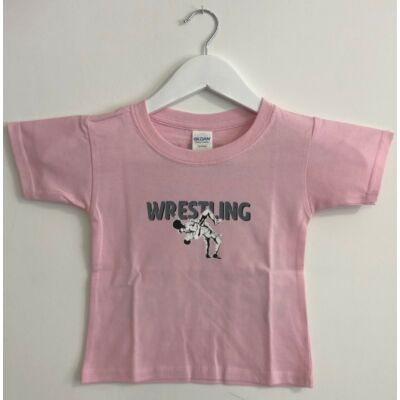 Gyerek póló - Wrestling összekapaszkodós szürke dobós mintával - rózsaszín pólón