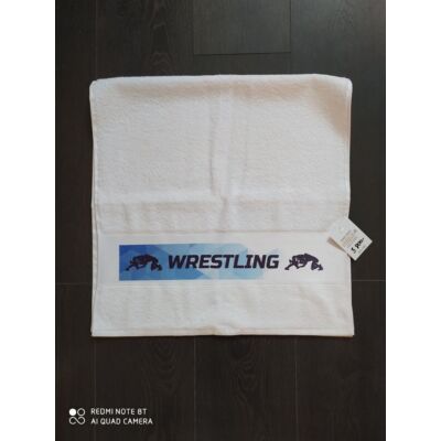 Kicsi törölköző  (50x100) - Wrestling felirattal - fehér, kék, anyagában nyomott mintával