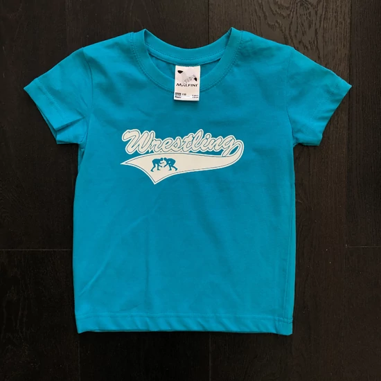 Gyerek türkiz póló - Wrestling szalagos bikrózókkal mintával-4ÉVES-110CM