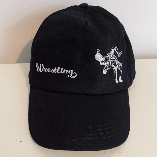 Baseball Sapka-Wrestling felirattal-hímzett, Fekete-fehér