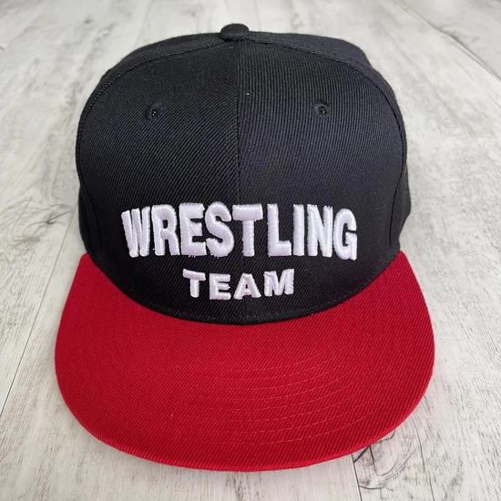 SNAPBACK - Wrestling team - hímzett - fekete, piros